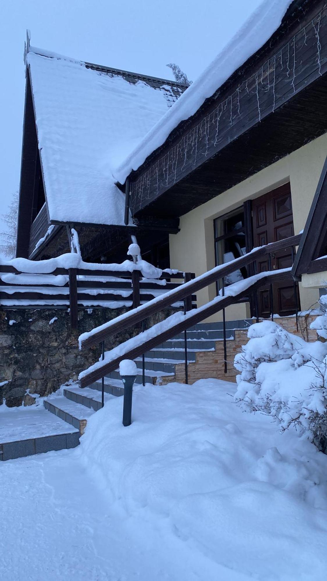 Hotel Silmaci Launkalne Exterior foto